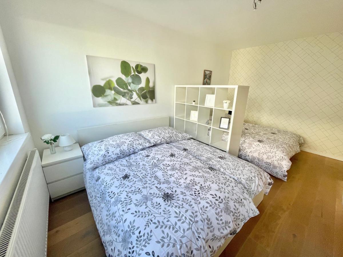80M2 Apartment With Balcony & Free Netflix Wien Exteriör bild