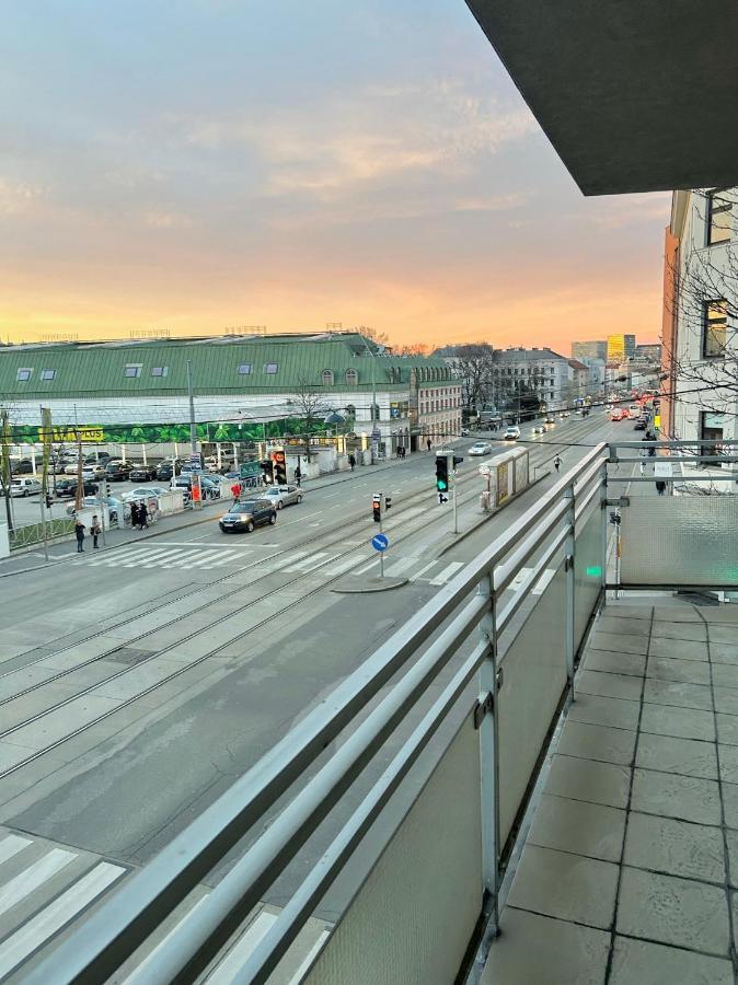 80M2 Apartment With Balcony & Free Netflix Wien Exteriör bild