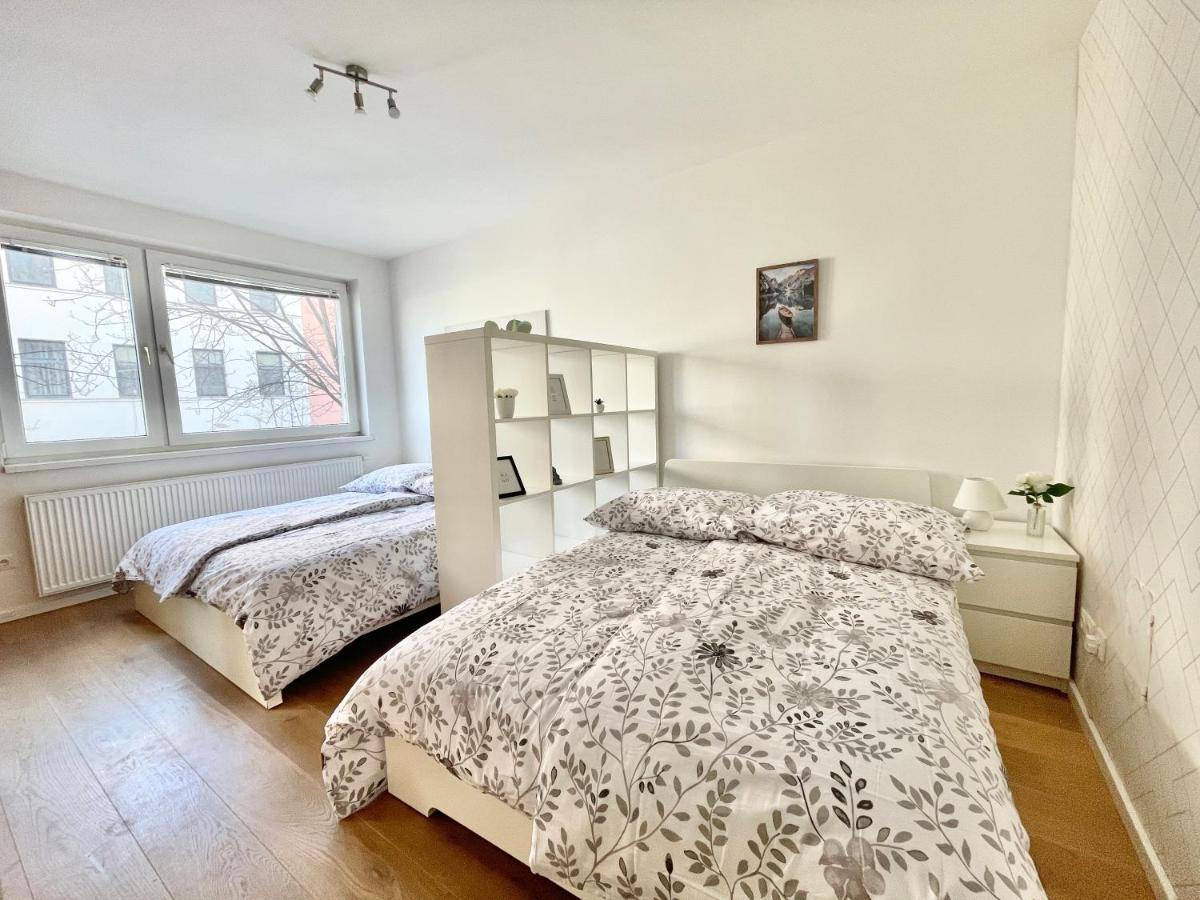 80M2 Apartment With Balcony & Free Netflix Wien Exteriör bild